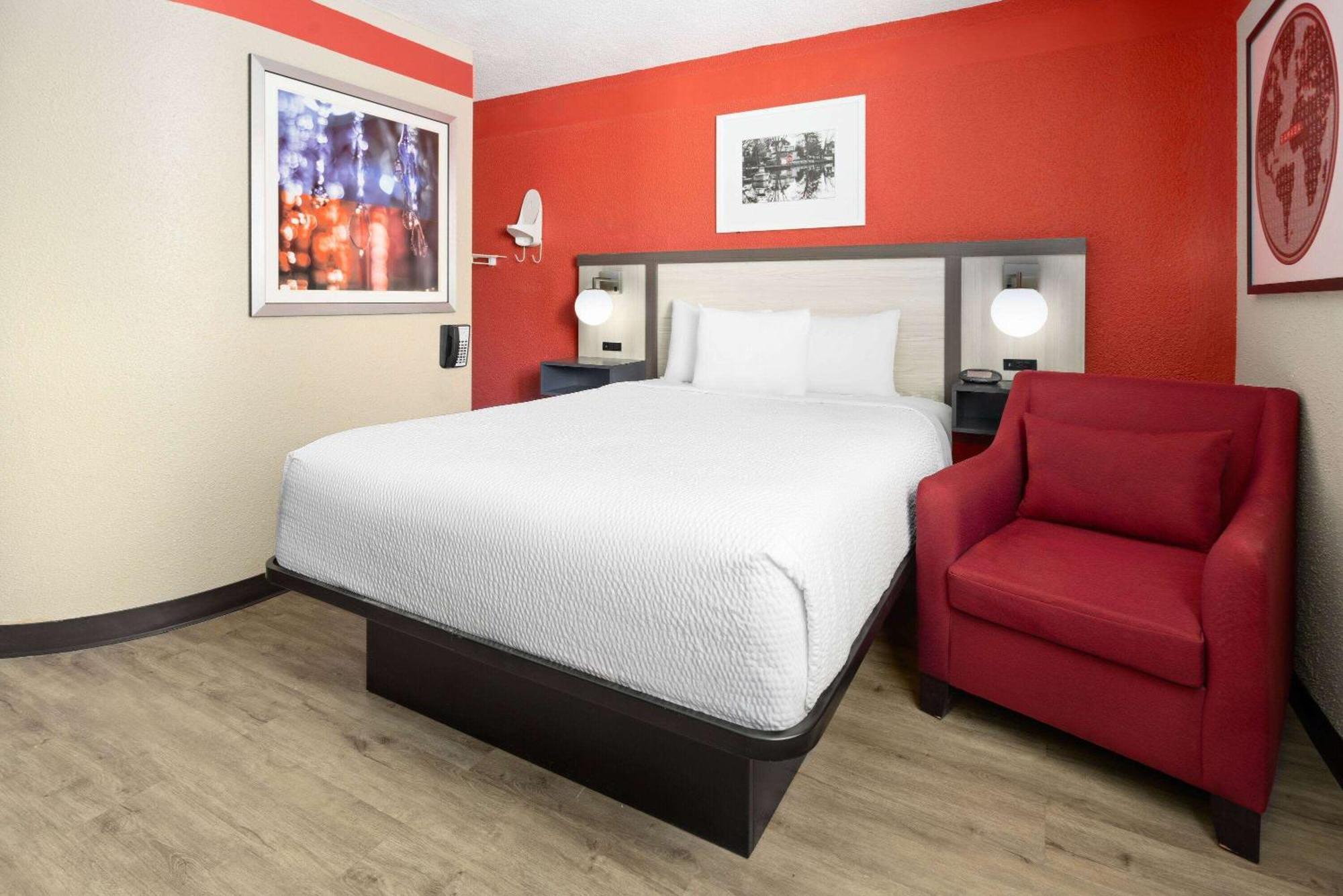 Ramada by Wyndham Parsippany Hotel Bagian luar foto